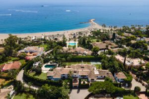 8 bedroom villa los verdiales golden mile marbella 62