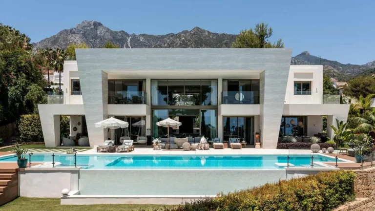 Five Bedrooms Villa Los Angeles, Sierra Blanca, Marbella