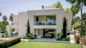 Five Bedrooms Villa Los Angeles, Sierra Blanca, Marbella