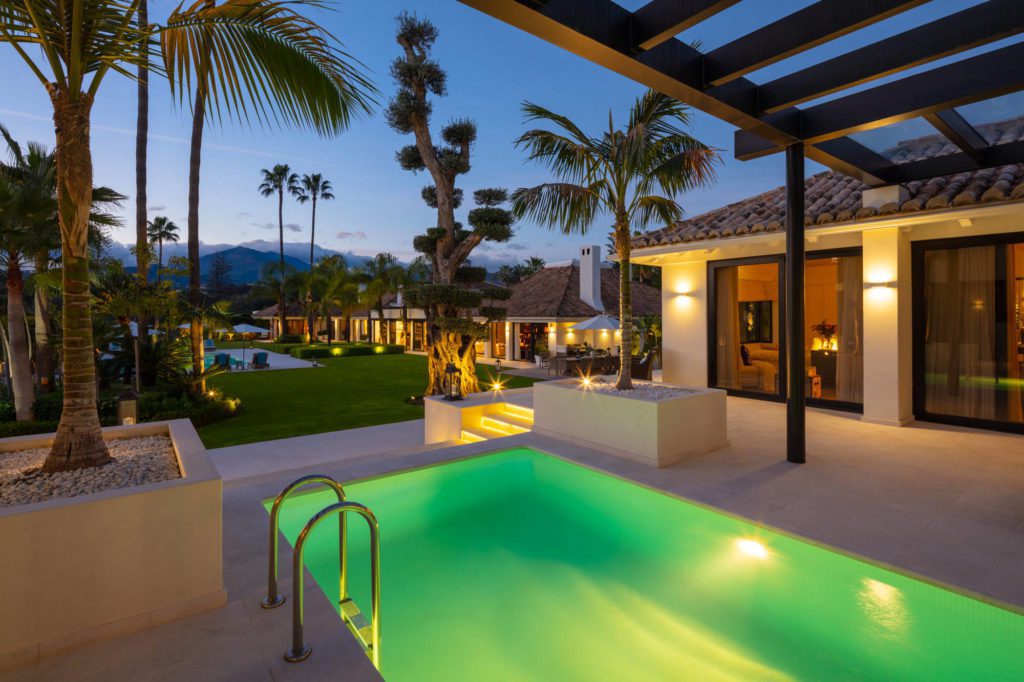 Villa Jazmin, Luxury Villas in Nueva Andalucia for rent this summer