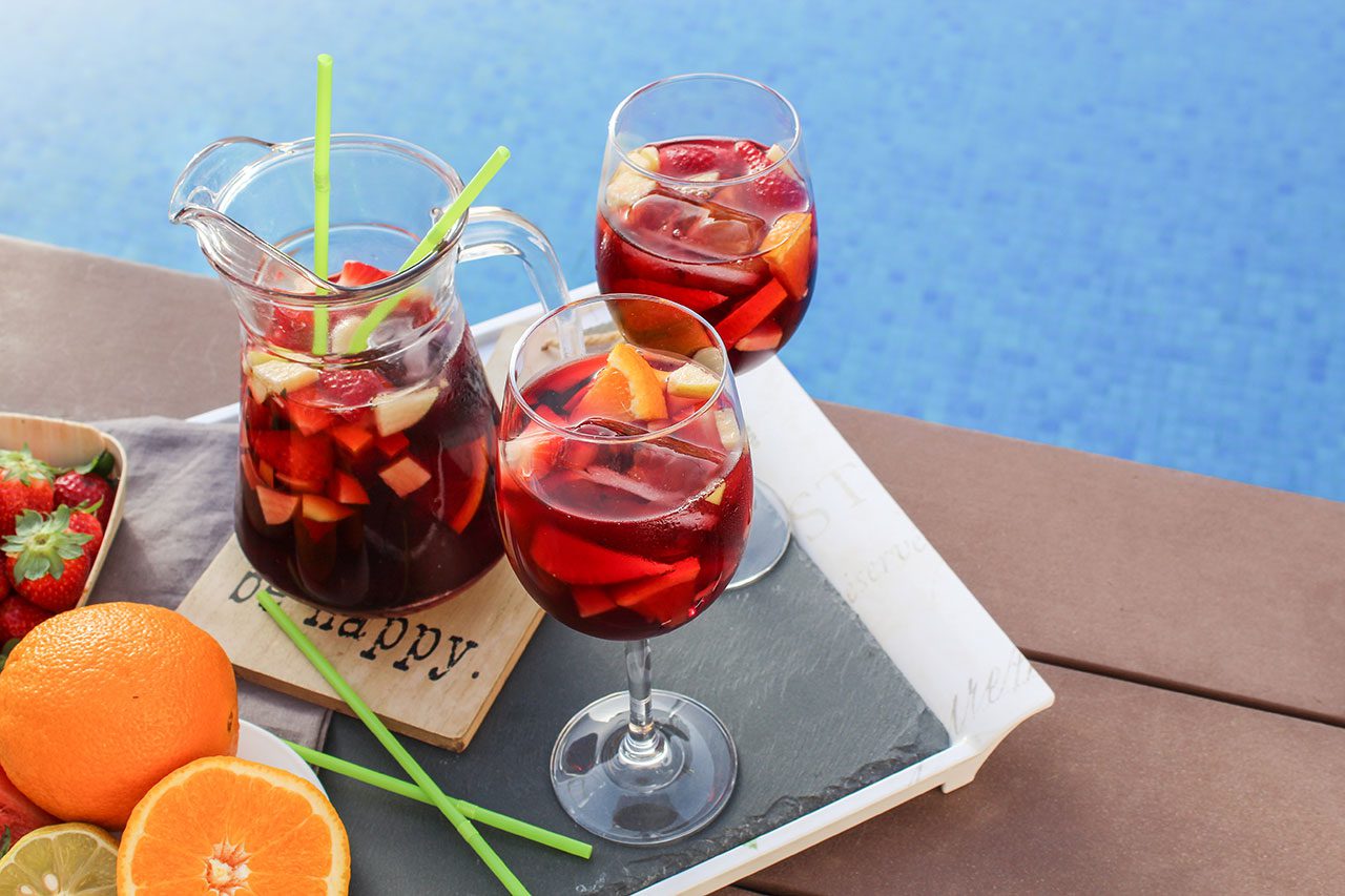 How to order drinks like a Local in Spain: The Big Sangría Lie and other Tourist Myths