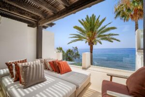 puenteromanopersiangarden 17