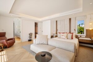 puenteromanopersiangarden 21