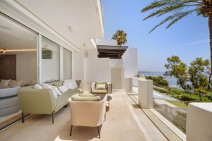 puenteromanopersiangarden 36