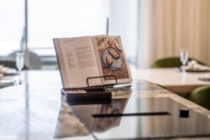 puenteromanopersiangarden 41