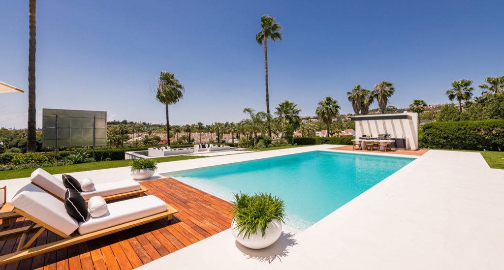 Digital nomad, Marbella, Spain - Work by Swimming pool