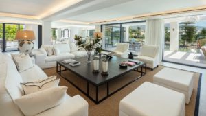 Villa Mercedes, 5 Bedroom villa in Las Brisas Golf, Nueva Andalusia, Marbella