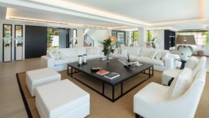 Villa Mercedes, 5 Bedroom villa in Las Brisas Golf, Nueva Andalusia, Marbella