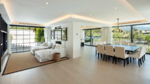Villa Mercedes, 5 Bedroom villa in Las Brisas Golf, Nueva Andalusia, Marbella