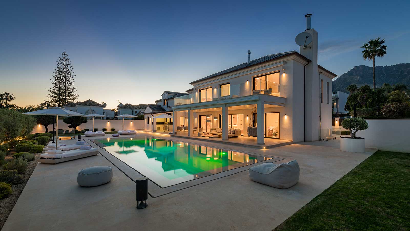 Luxury Beachfront Villa on Marbella’s Golden Mile