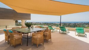Modern villa in Nueva Andalucia - Golf Valley, Marbella