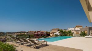 Modern villa in Nueva Andalucia - Golf Valley, Marbella