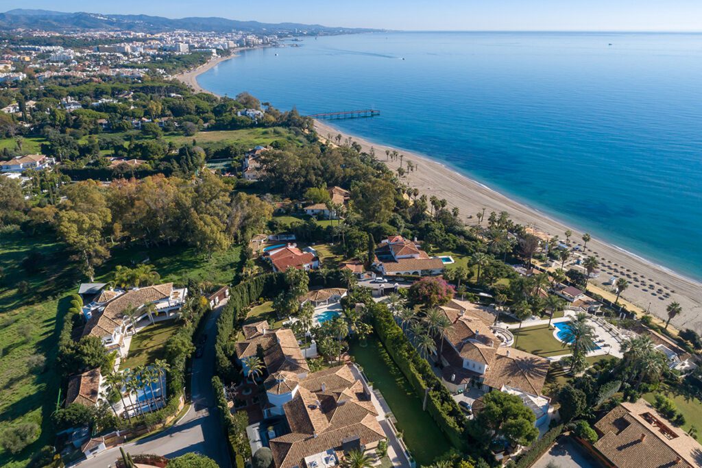 before you book your next luxury villa in marbella read this