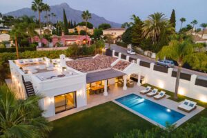 Villa Supernova, Nueva Andalucía, Marbella