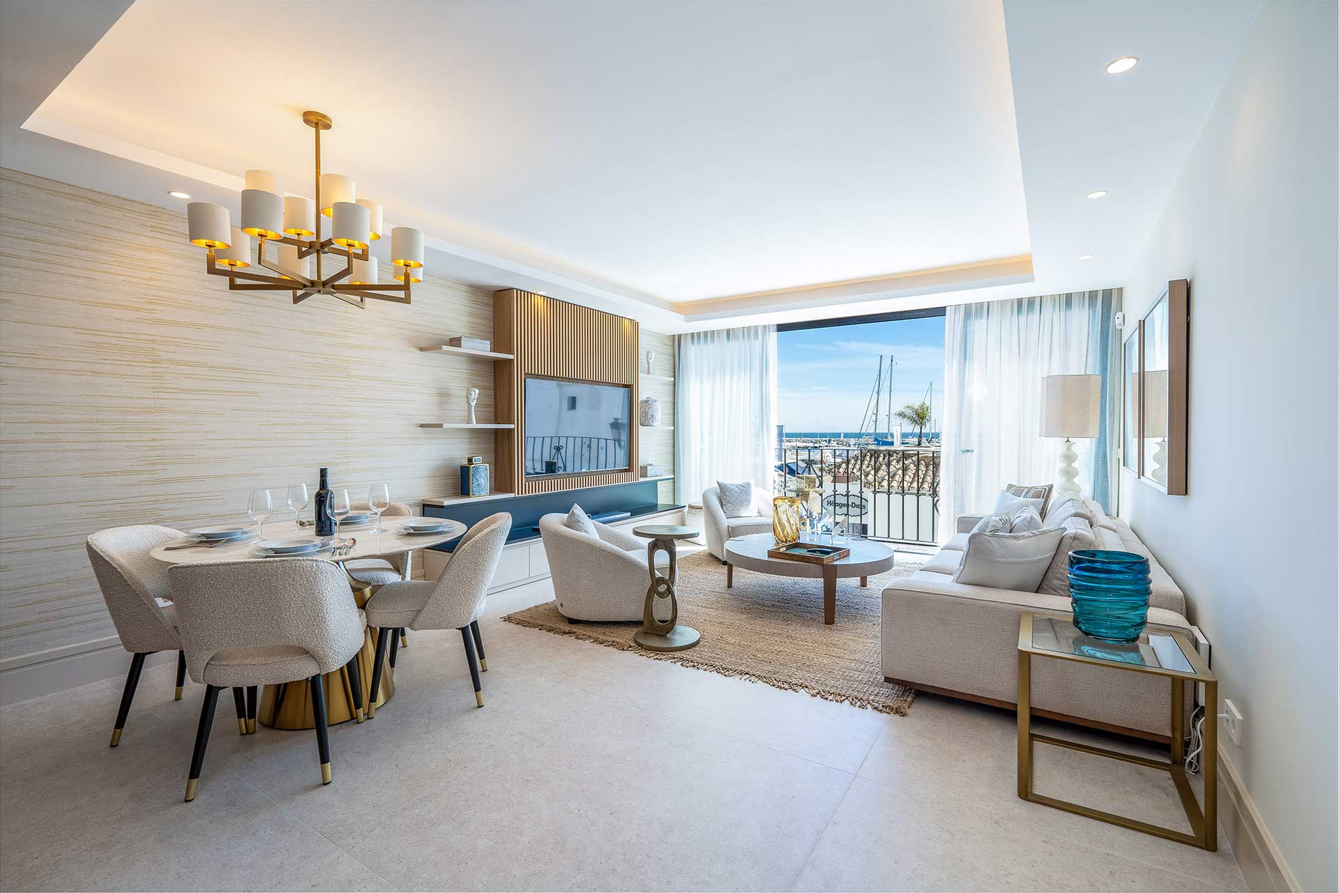 2 Bedroomed Apartment in Puerto Banus, Marbella