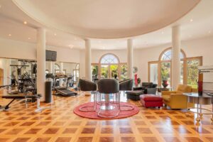 villa pallazzo la zagaleta bemahavis spain 46