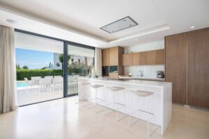 Villa Estrella, Altos Puente Romano, Marbella