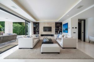 villa eva los olivos nueva andalucia 13