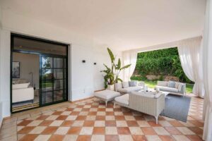 Villa Shakira, Sierra Blanca, Marbella