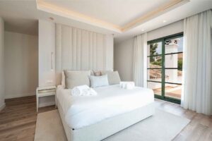 Villa Shakira, Sierra Blanca, Marbella