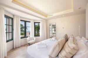 Villa Shakira, Sierra Blanca, Marbella