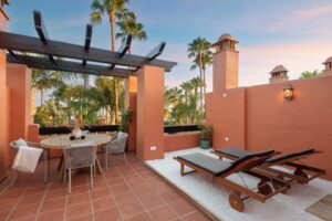 Ophelia 4 Bedrooms apartment, Altos de Puente Romano, Marbella
