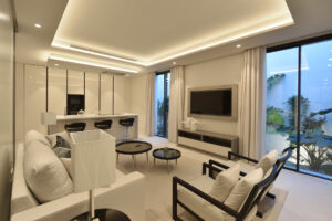 5 bedroom beach house in elviria spain 29