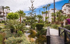 apartment in puente romano with sea view 007