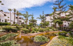 apartment in puente romano with sea view 017