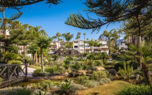 apartment in puente romano with sea view 018