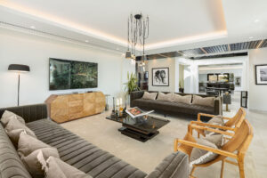 5 Bedroom Villa with sea view, Benahavís, Málaga