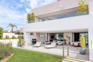 4 bedroom duplex in sierra blanca, marbella 01