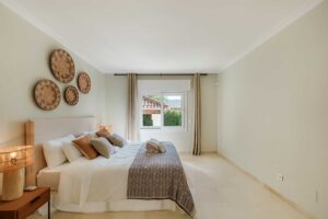6 bedroom villa la cerquilla25