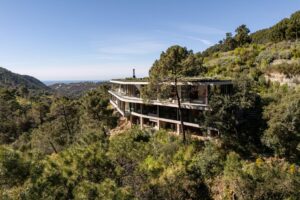 5 Bedroom Villa Discreta in Monte Mayor Country Club, Benahavís, Marbella