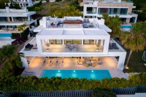 Villa at night - 5 bedroom villa jomo marbella 110