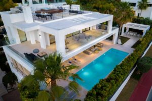 Villa at night - 5 bedroom villa jomo marbella 112