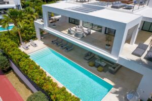 Top view - 5 bedroom villa jomo marbella 12 Salwater pool -