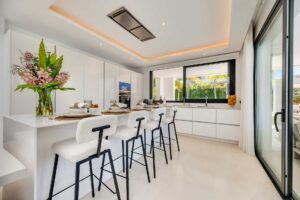 Kitchen - 5 bedroom villa jomo marbella 64