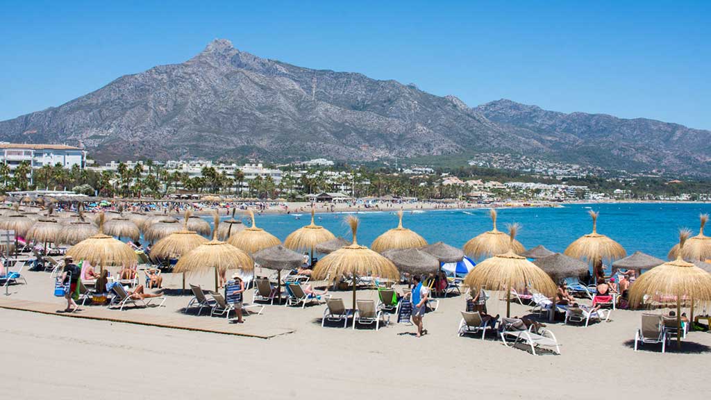 Puerto Banús Beach