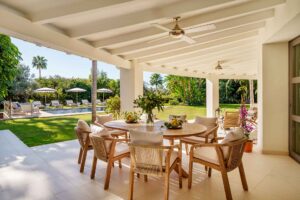 Patio - Villa Palm Springs, La Cerquilla, Nueva Andalucía, Marbella, Spain