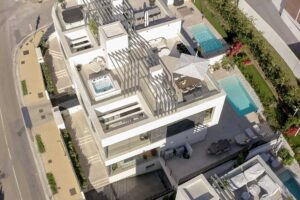 Rooftop terrace (solarium) with jacuzzi, bar, sea and mountain views in Marbella, Spain