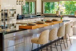 Dining area - Villa Palm Springs, La Cerquilla, Nueva Andalucía, Marbella, Spain