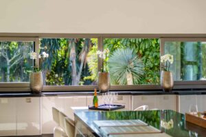 Kitchen - Villa Palm Springs, La Cerquilla, Nueva Andalucía, Marbella, Spain