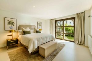 Bedroom - Villa Palm Springs, La Cerquilla, Nueva Andalucía, Marbella, Spain