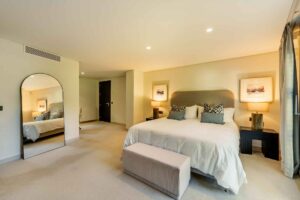 Bedroom - Villa Palm Springs, La Cerquilla, Nueva Andalucía, Marbella, Spain