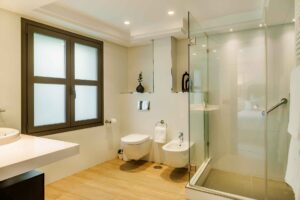 Bathroom - Villa Palm Springs, La Cerquilla, Nueva Andalucía, Marbella, Spain