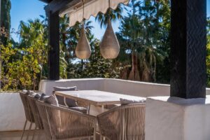 Chic Mediterranean 3-Bedroom Retreat at Puente Romano