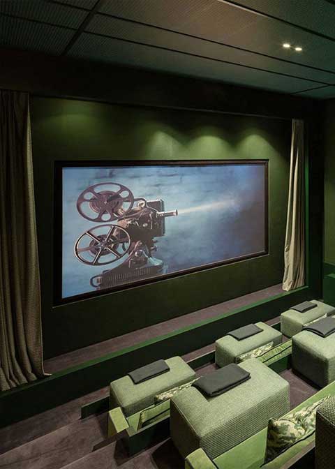 Villas With Private Cinema Room in Marbella