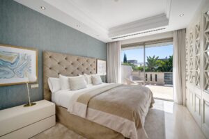 5 Bedrooms Townhouse Sierra Blanca del Mar (25)