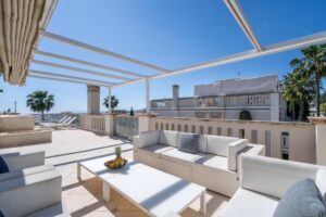 5 Bedrooms Townhouse Sierra Blanca del Mar (33)
